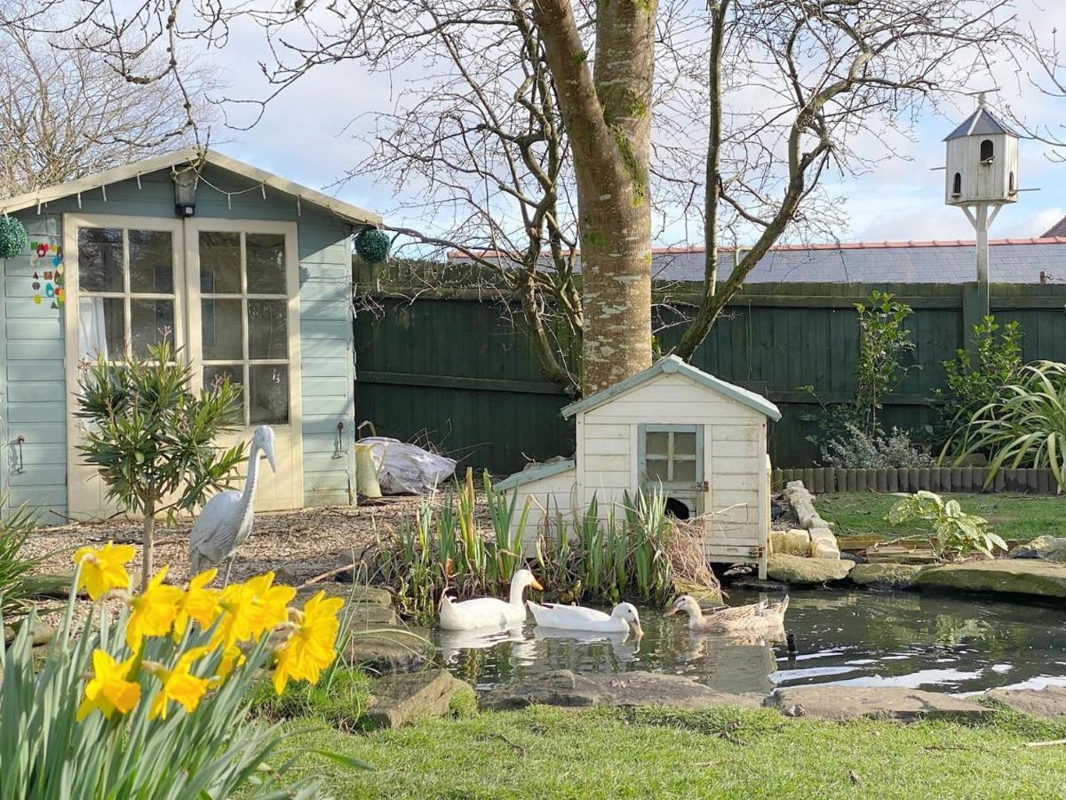 The Duck House Apartment Swansea Exterior photo